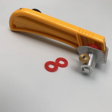 Knife for removable laminated materials