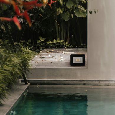 Floodlight X2 SUPERVISION IP65 1x20W LED 2000lm 2700K 120°L.12,3xW.3xH.9,5cm Black