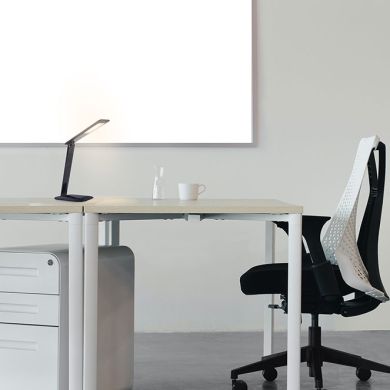 Candeeiro de mesa PYTHON 1x5,2W LED 500lm 3000-6000K C.32xL.15xAlt.33cm prata