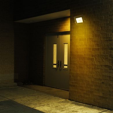 Projector TUMUT IP65 20W LED 1500lm 6400K C.12,7xL.2,9xAlt.9,4cm preto