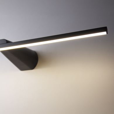 Aplique BELLINI 6,5W LED 620lm 4000K C.58,8xL.12,5xAlt.5,6cm em preto
