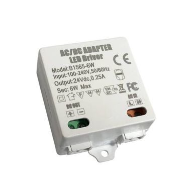 Transformador de tensión constante AC/DC 24Vdc 6W, en plastico