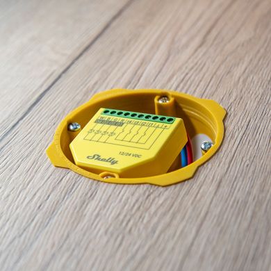 Shelly Plus RGBW PM — Controlador de fitas LED RGBW 4 canais com medição, Wi-Fi+Bluetooth
