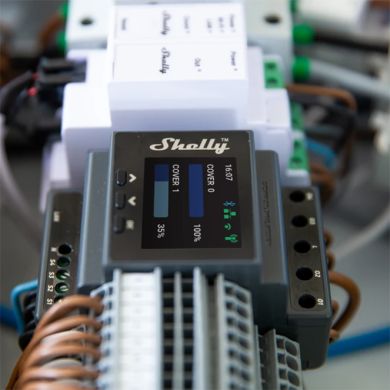 Shelly Pro Dual Cover PM — Controlador 2 canais p/calha DIN, 2 Motores/Estores c/Medição de Consumo