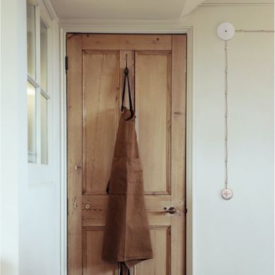 Junction box PORCELAIN D.100mm 3 in/out holes D.10cm 3 in/out holes porcelain white