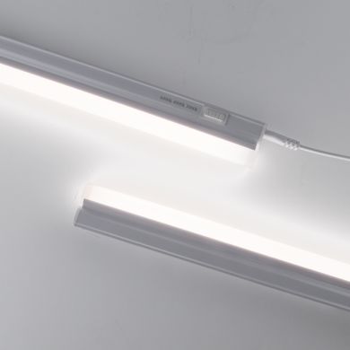 Regleta AXINITE 60cm 1x9W LED 1030lm 3CCT L.56,8xAn.2,2xAl.3,5cm Blanco