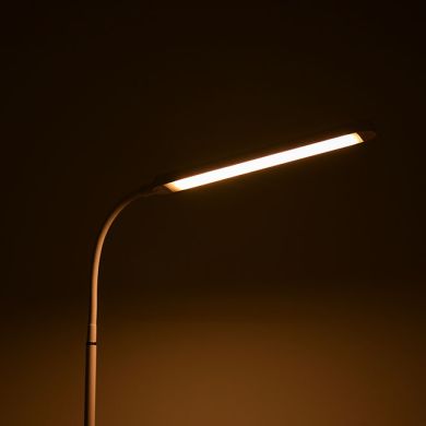 Lámpara de Pie OFFICE 8W LED 3000-4000-6000K A.174xD.21cm blanco