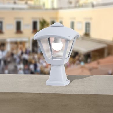 Farola DARIO 1xE27 IP55 L.24xAn.24xAl.35cm resina blanca